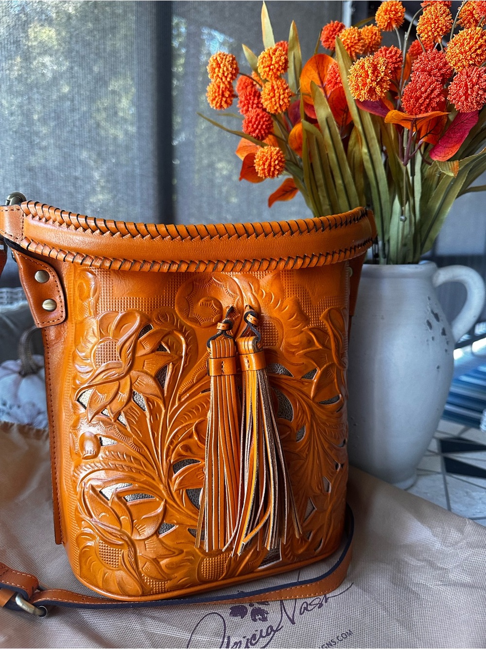 **Rare* New With Tags Patricia Nash hand tooled leather with floral cutouts .